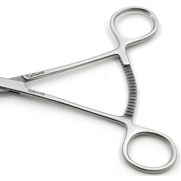 Lip Retractor